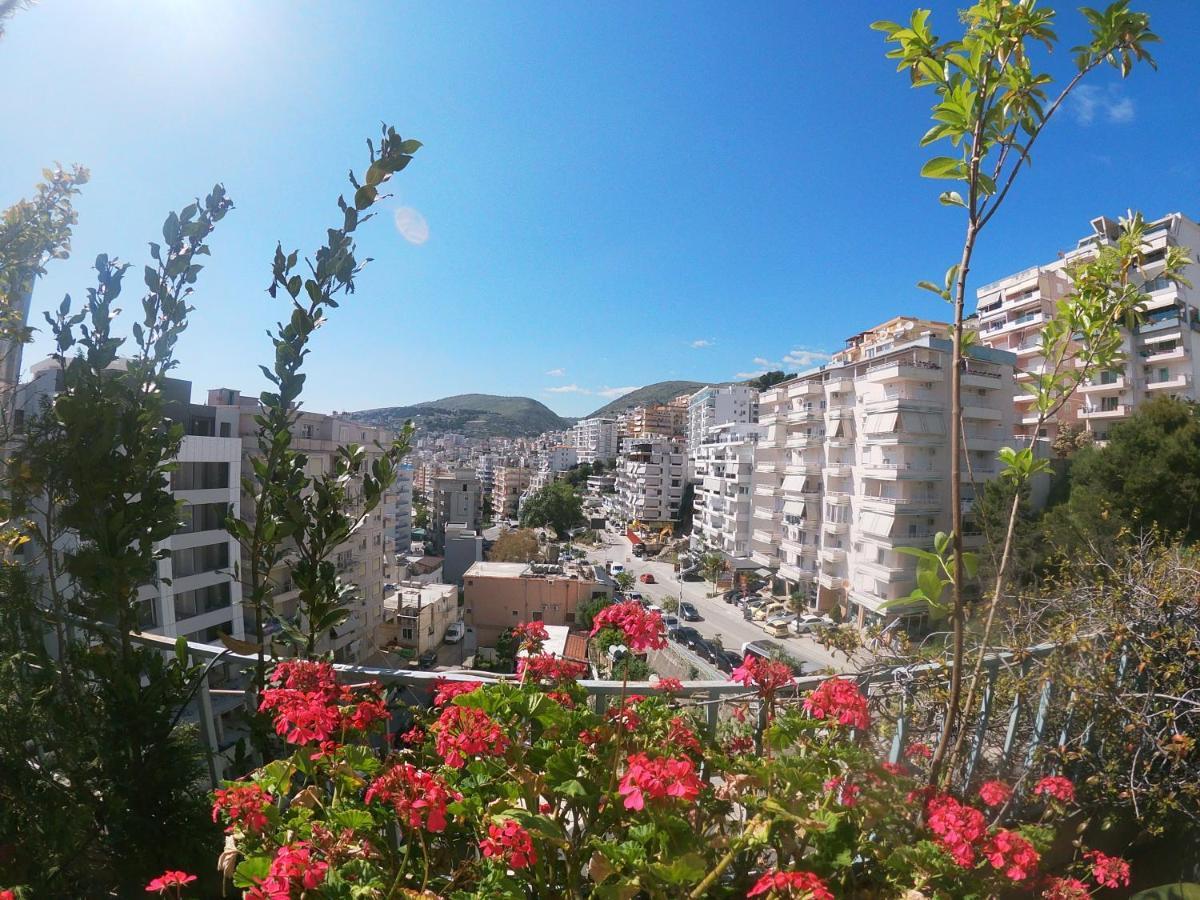 Honey Apartments Near Promenade Sarandë Buitenkant foto